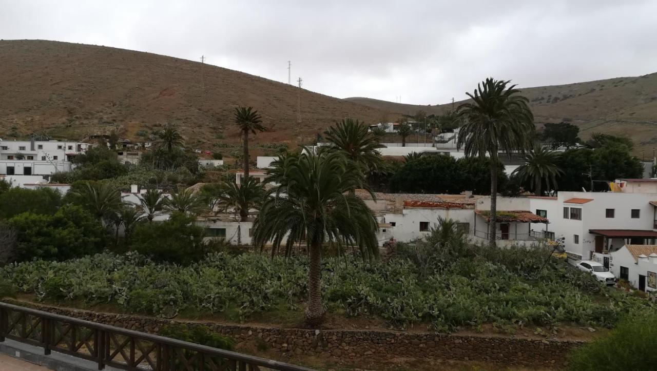 Bed & Breakfast Descanso Y Relax Puerto del Rosario  Exterior photo
